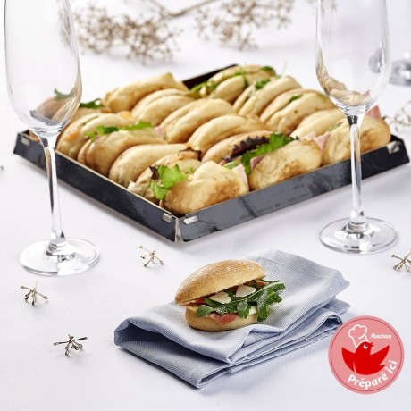- Eventail de navettes garnies assorties