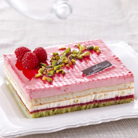 - Délice framboise nougat 24 personnes