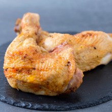 - Cuisse de poulet rôti certifié saveur épicée